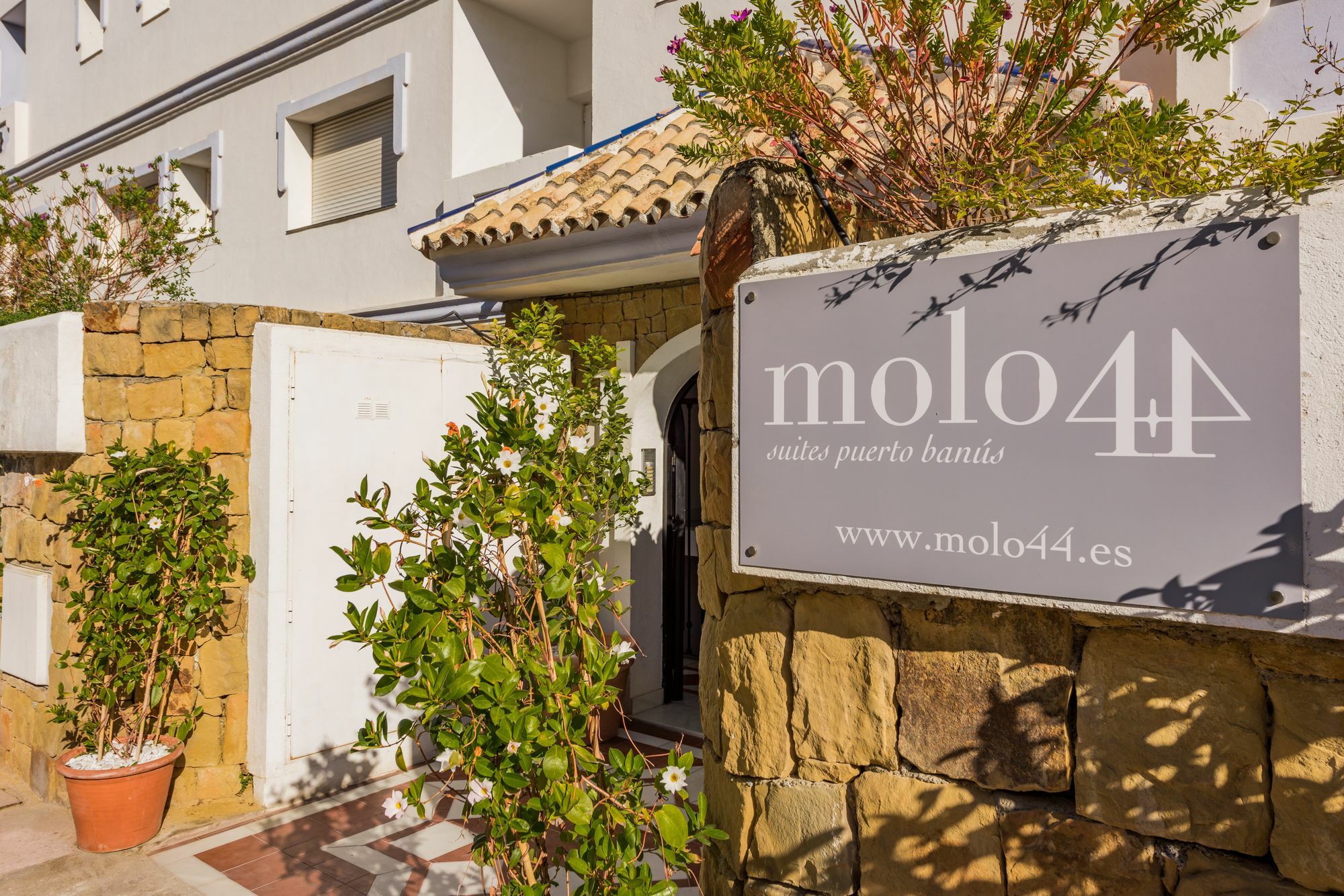 Molo 44 Suites Puerto Banus Марбеля Екстериор снимка